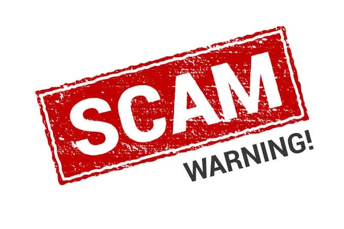 Scam warning stamp for locksmith pricing advice