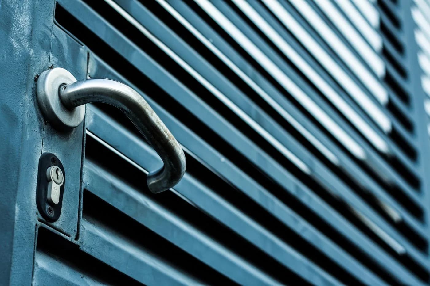 Commercial metal door lock and lever for installation